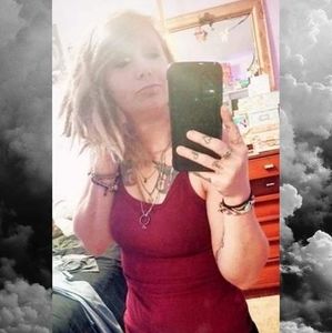 Meet your Posher, Jerrica